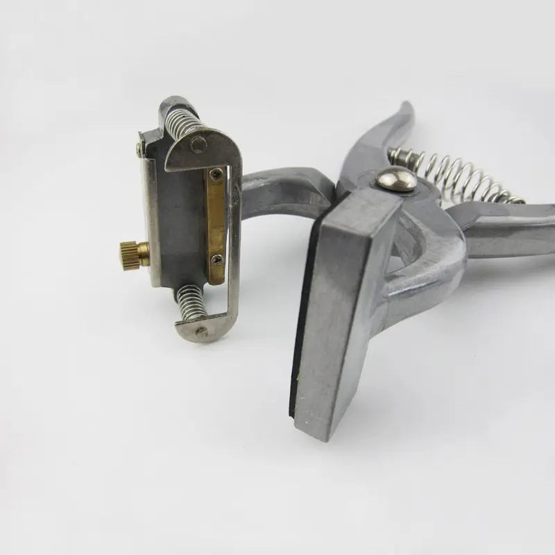 Pig, cow, sheep, dog, and rabbit ear pliers, - MyPetDollar.com