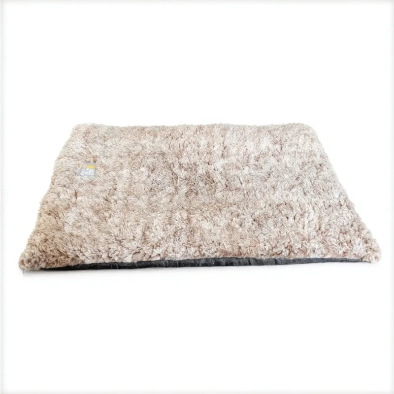 Non-Slip Winter Self-heating Pet Pad Blanket for Dogs & Cats No – 2 Colors