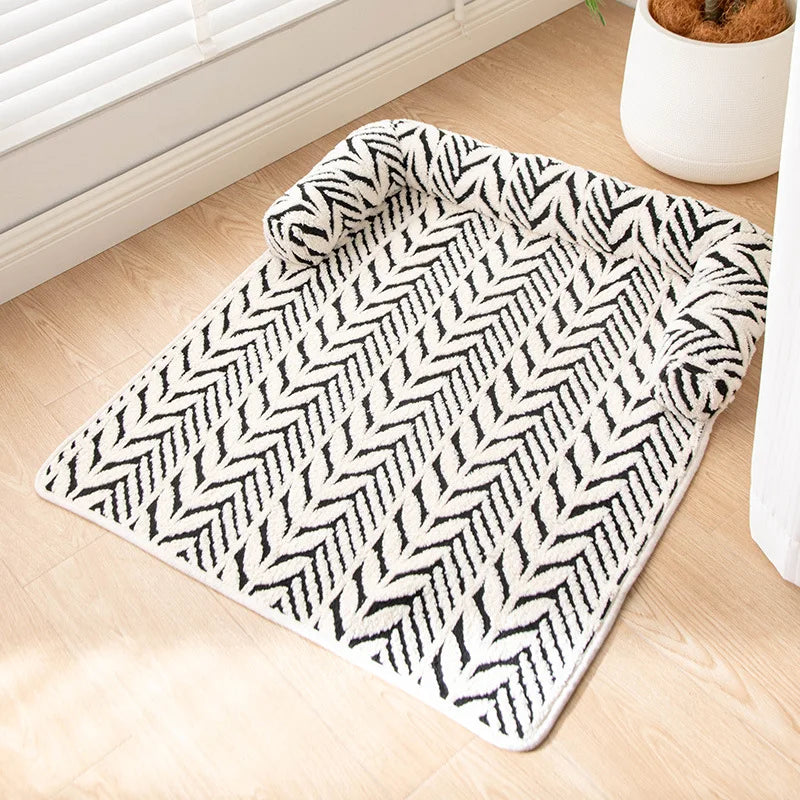 Washable Winter Warm Pet Sofa Bed Super Soft Plush Mat – 2 Sizes