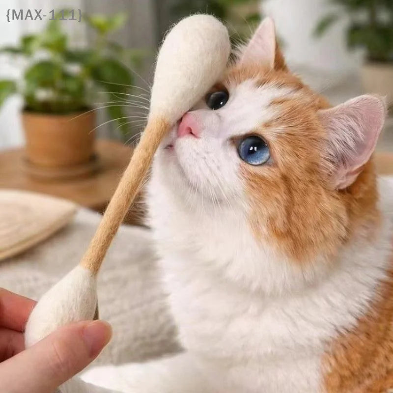 【MAX-111】Giant Cotton Swab Shaped Catnip Toy - MyPetDollar.com