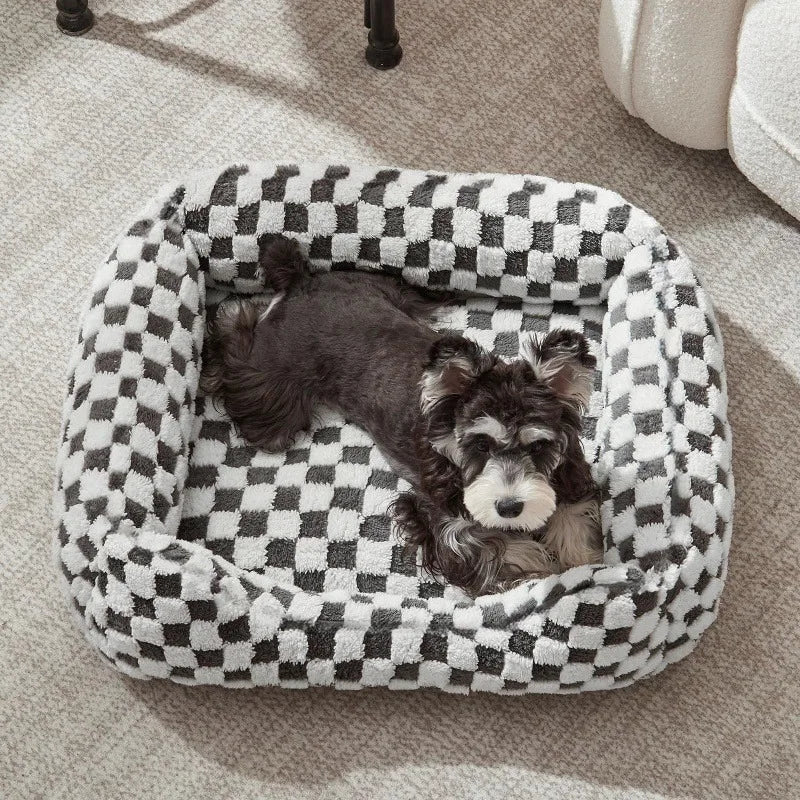 Checkered Pet Bed A square-shaped pet bed - MyPetDollar.com