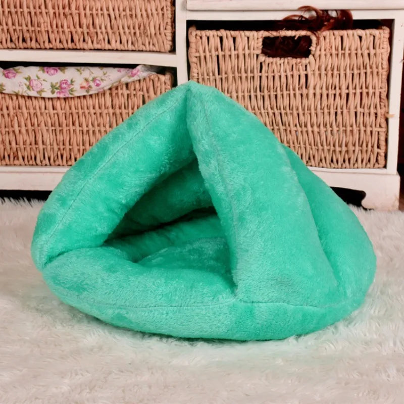 Triangle Pet Dog Kennel Mat Winter Warm - MyPetDollar.com