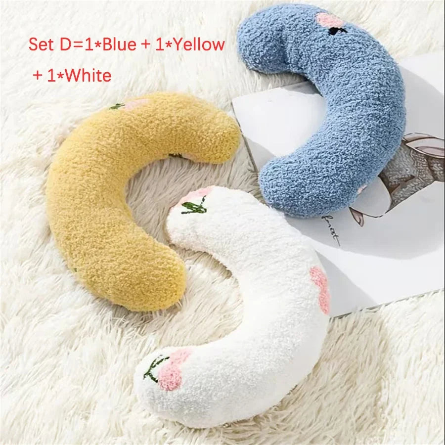 Soft Cute Dogs & Cats Little Pillows U-shaped Neck Protector Pets