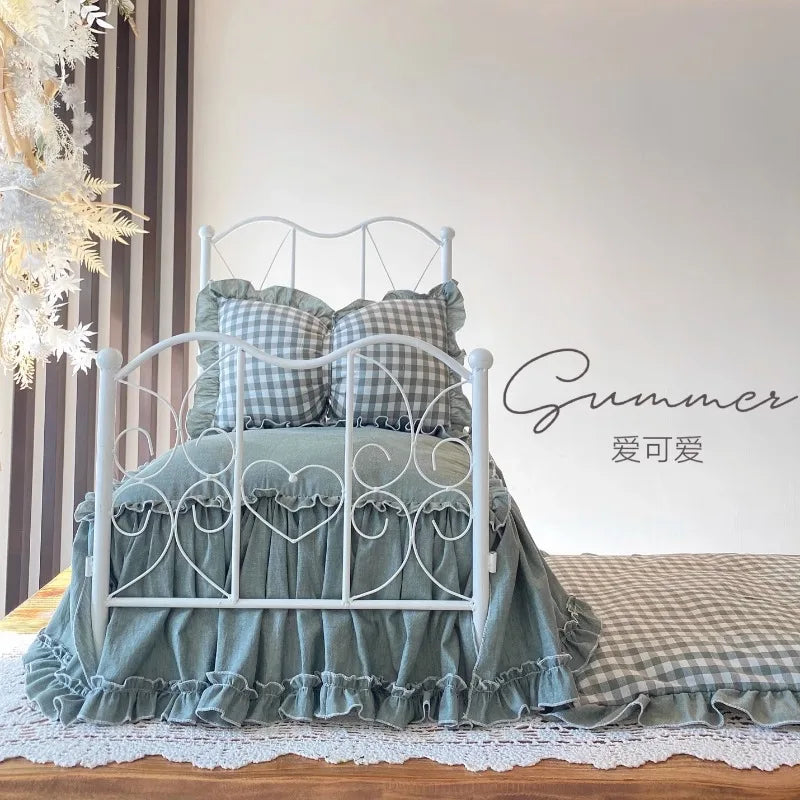 Ins Elevated Princess Bed for Puppies Iron - MyPetDollar.com