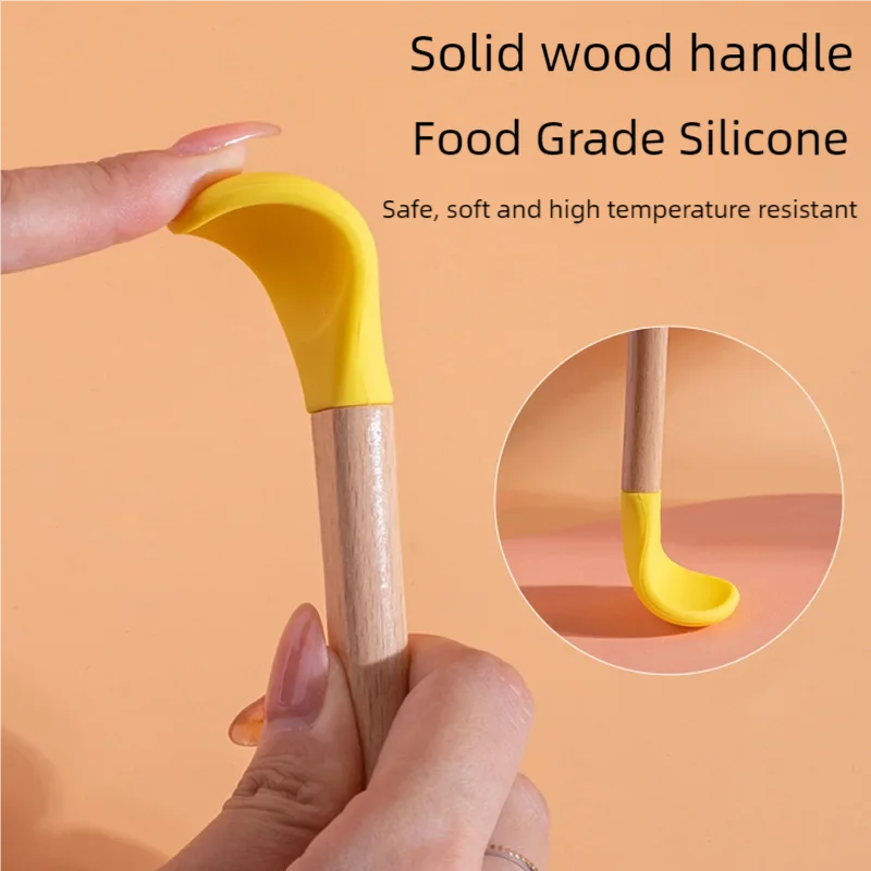 Multi - Color Pet Silicone Feeding Spoon - MyPetDollar.com
