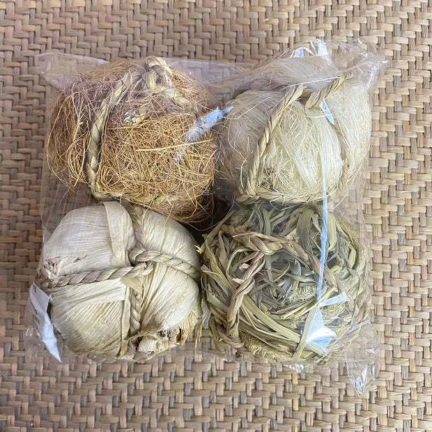 4 Chewing Braided Ball Guinea Pig Rabbit Hamster Small Animal – 4 Colors