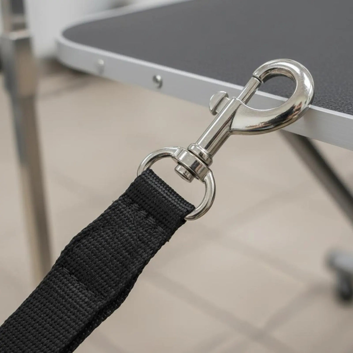 Grooming Table Restraint Anti-Flee Design - MyPetDollar.com