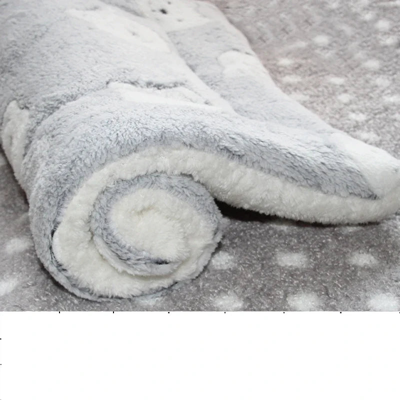 Large Size Flannel Dog Bed Thicken Cat Bed - MyPetDollar.com