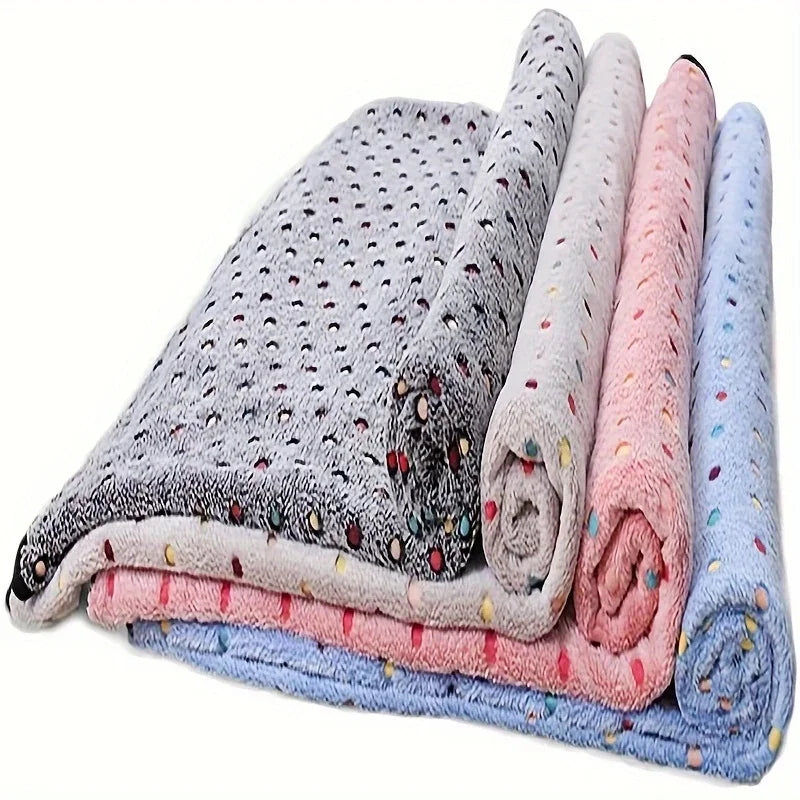 Soft Fluffy Pet Blanket Cute Dot Pattern - MyPetDollar.com