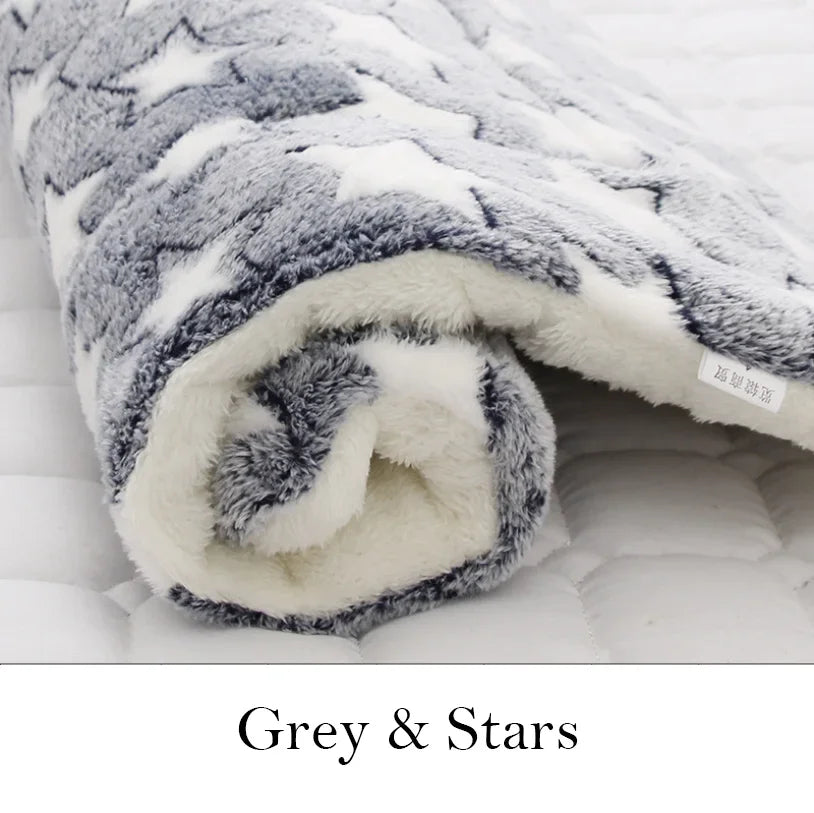 Pet Sleeping Mat Warm Dog Bed Soft Fleece - MyPetDollar.com