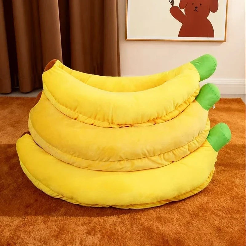 Yellow banana-shaped pet bed for dogs and cats – view 4