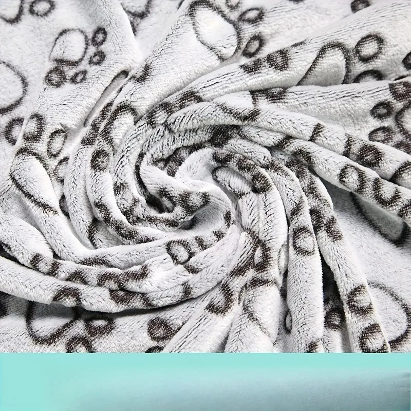 1PC Paw Print Pet Blanket Soft Warm Washable - MyPetDollar.com