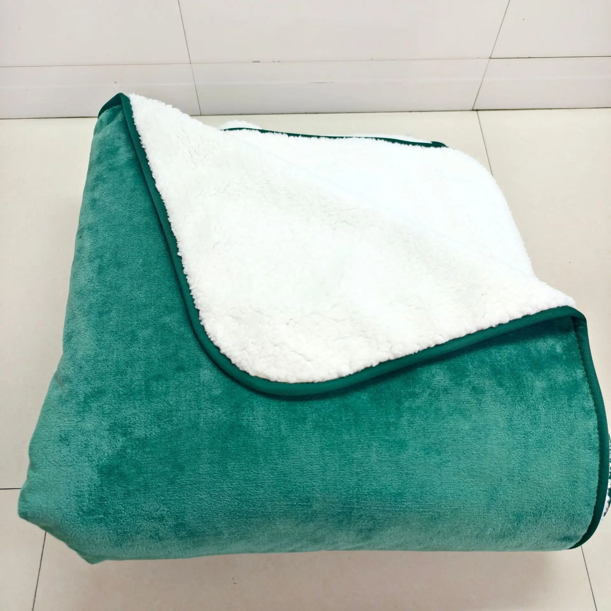 Lamb Cashmere Waterproof Blanket Soft - MyPetDollar.com