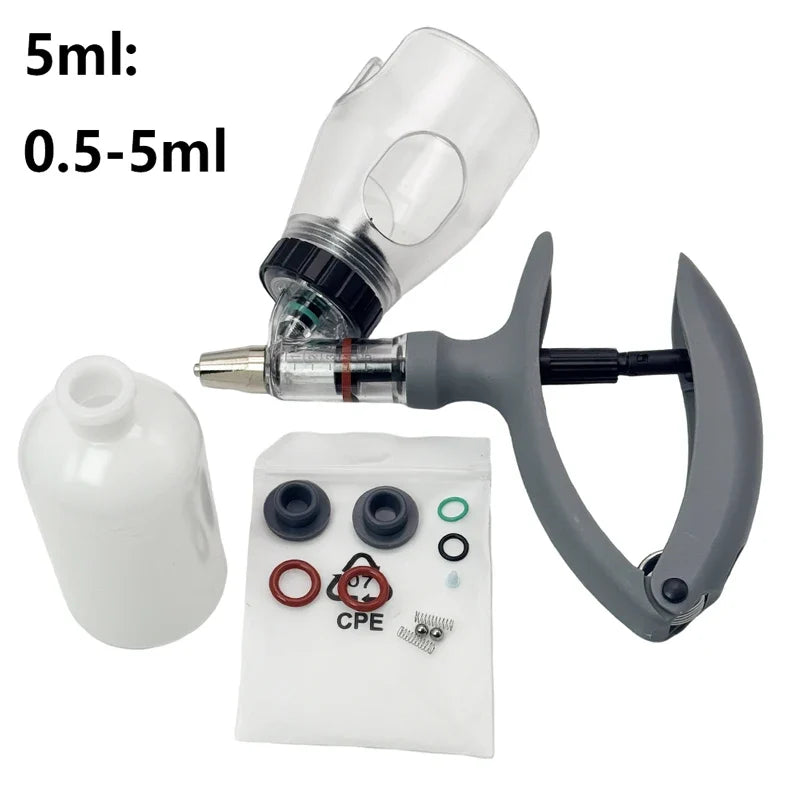 Adjustable 2 5ml Poultry Automatic Syringe with Vaccine Bottle – 2 Colors