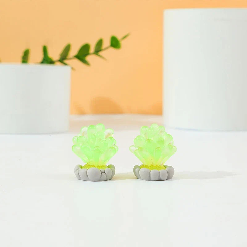 Potted Plants In The Shape Of Noctilucent - MyPetDollar.com
