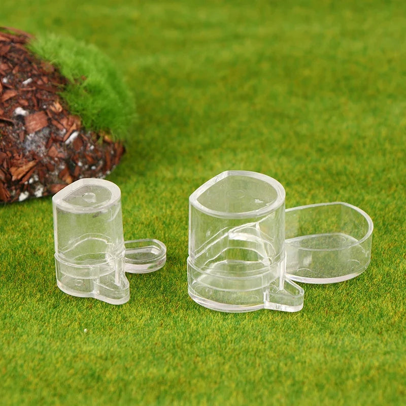 1Pc Round Design Food&Water Feeding Area For - MyPetDollar.com