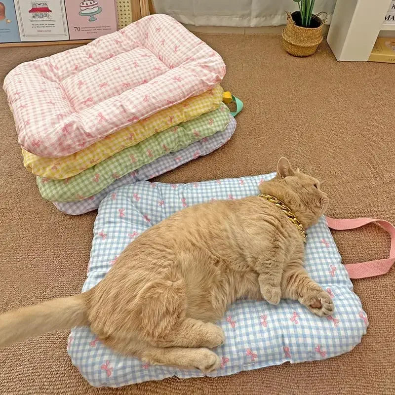 Cute Soft Checkered Bow Pet Bed Universal - MyPetDollar.com